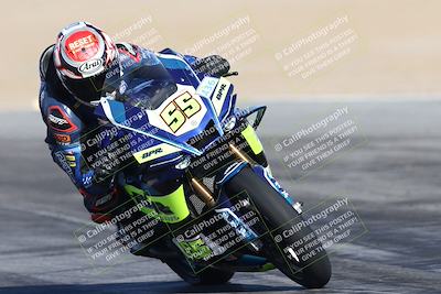 media/Jan-15-2026-Racers Edge (Thu) [[dfebeb70ab]]/2-A Group/Session 5 Turn 2/